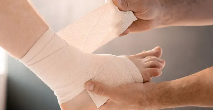 wrapping a foot for arch pain